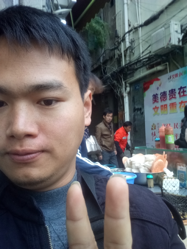 简单的第一张照片--厦门蓝颜知己交友网