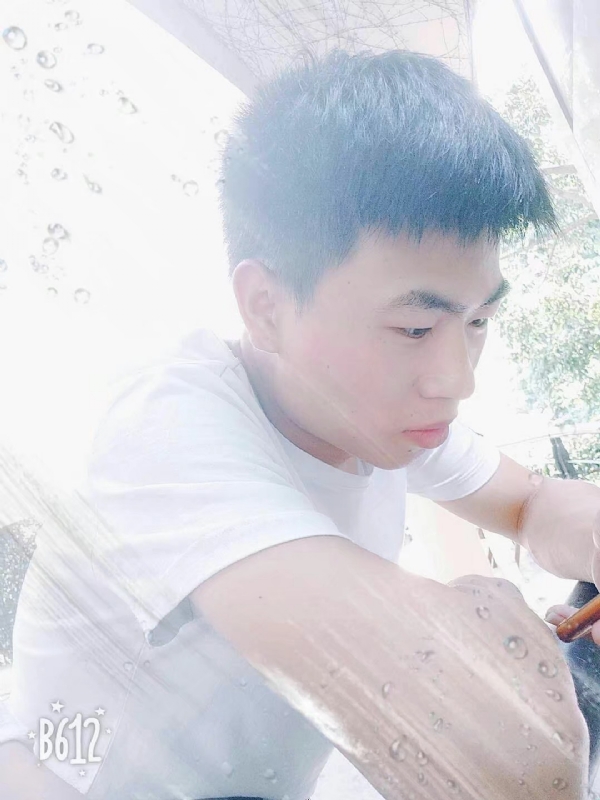 对她说晚安的第一张照片--厦门蓝颜知己交友网