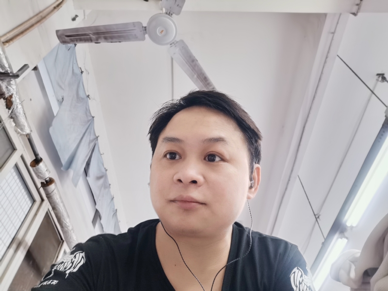 记忆抹尘埃的第一张照片--厦门蓝颜知己交友网