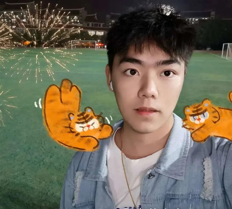 太累了的第一张照片--厦门蓝颜知己交友网