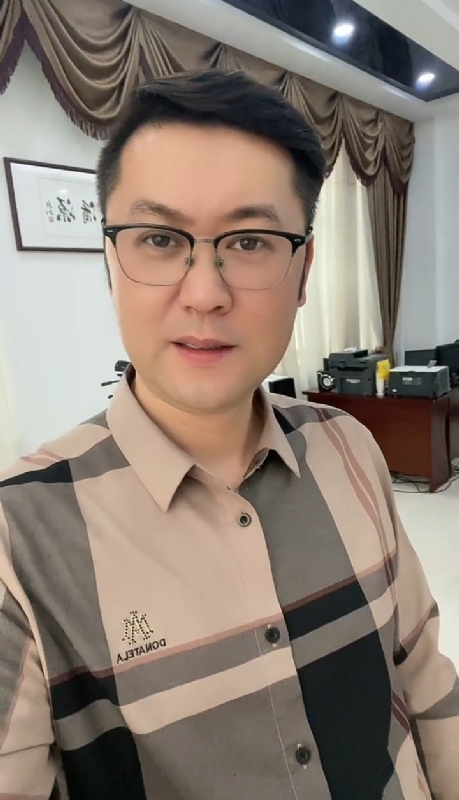 勤勉的第一张照片--厦门蓝颜知己交友网