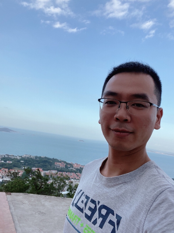 只为遇到那个真心的她的第一张照片--厦门蓝颜知己交友网